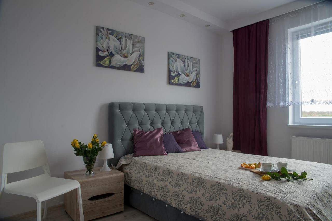 Apartament Pila Rowna ภายนอก รูปภาพ